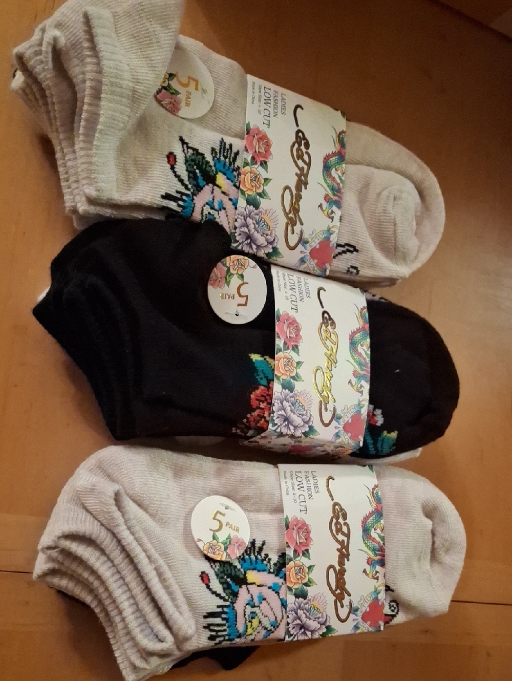 Ed Hardy Low-Cut Floral Embroidered Socks - Black & Light Beige